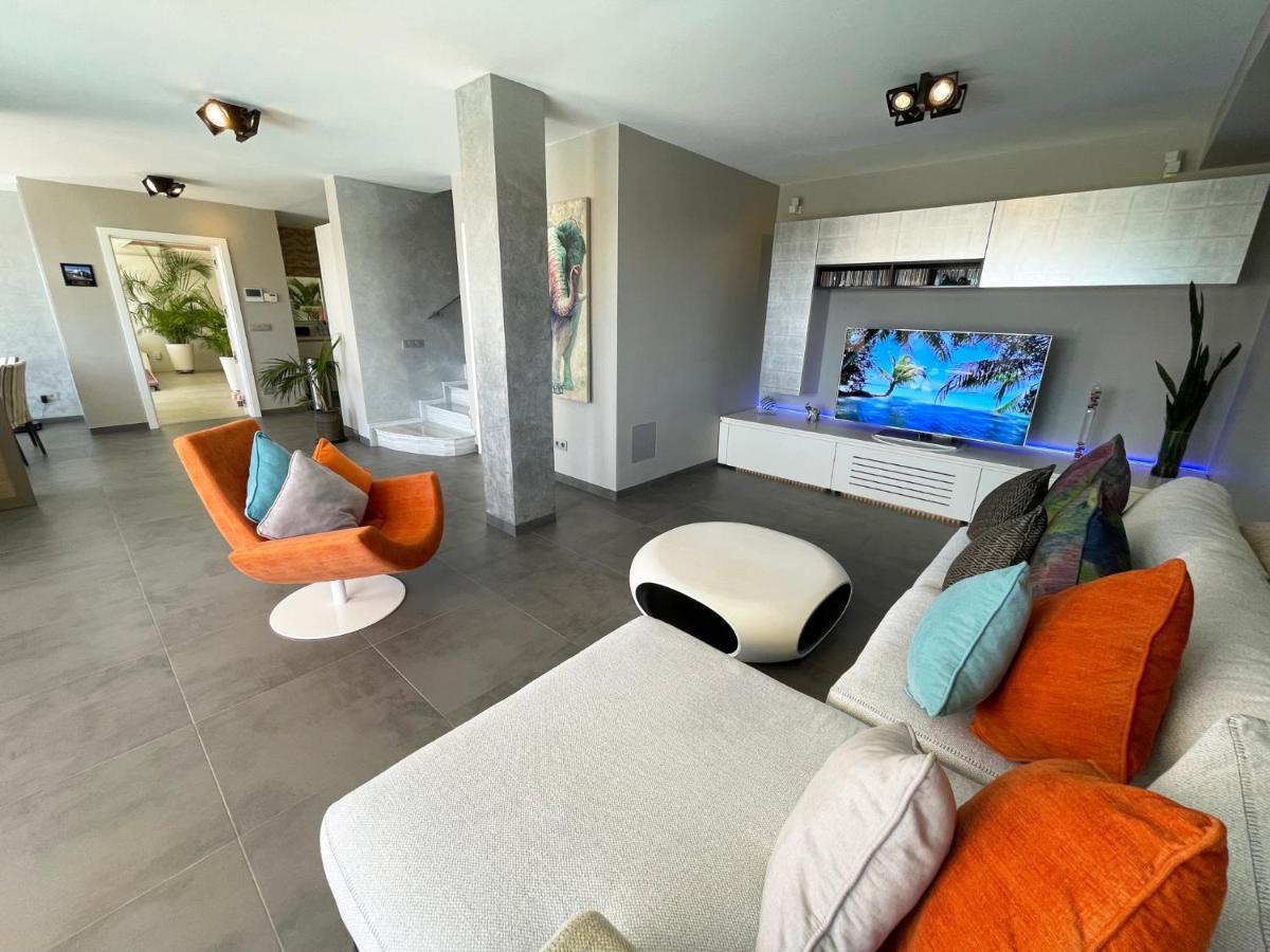 Luxury Villa Morelli With Seaview & Heated Pool Maspalomas  Esterno foto